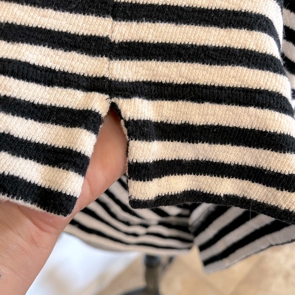 CHAPS striped long sleeve lightweight sweater - Picture 4 of 5